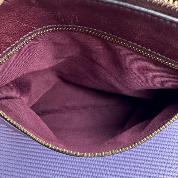 FOSSIL PURSE - Picture 11 of 16